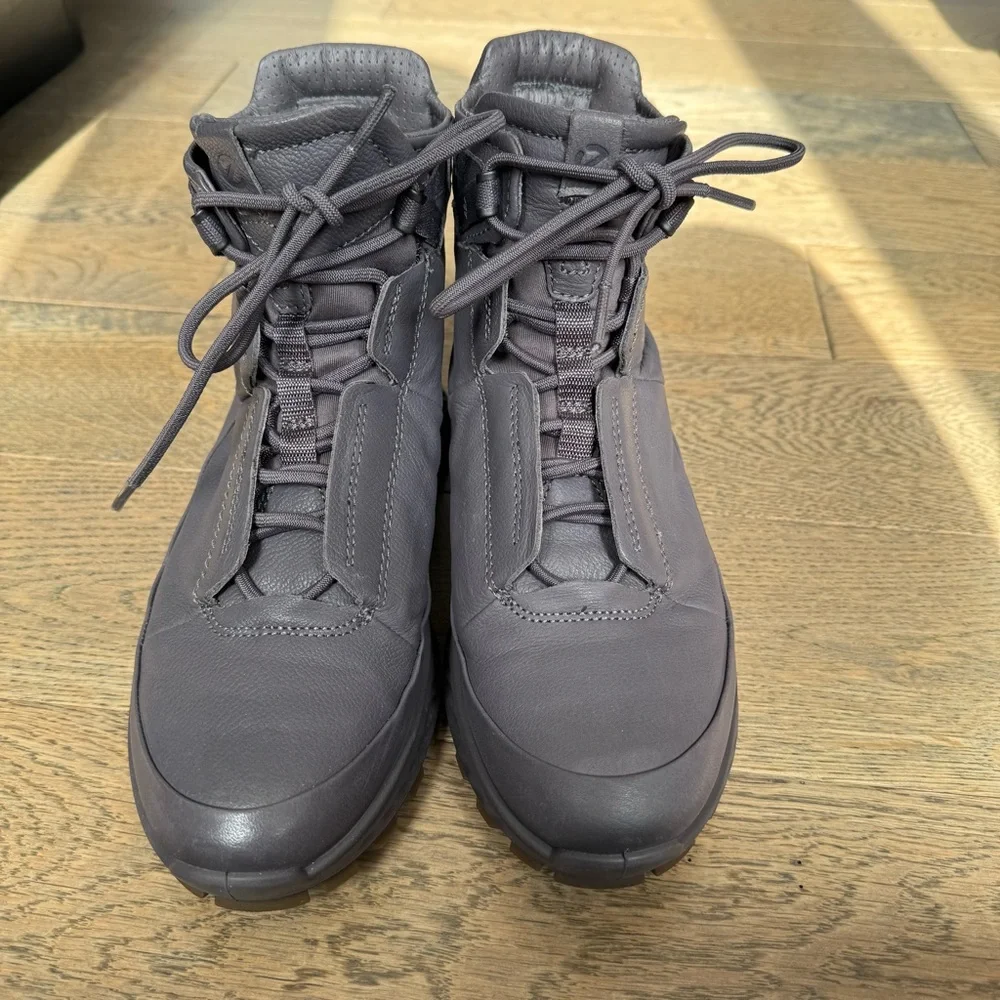 NWOT ECCO EXOSTRIKE Women’s Low Boot - Picture 9 of 14